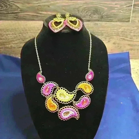 Versona Colorful necklace and earrings set, Pink/Purple/Green/Orange - Picture 1 of 3